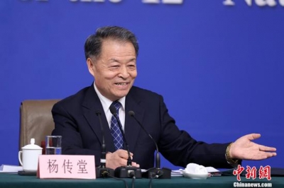 杨传堂回应各地高铁之争：不可能建到所有的县和乡