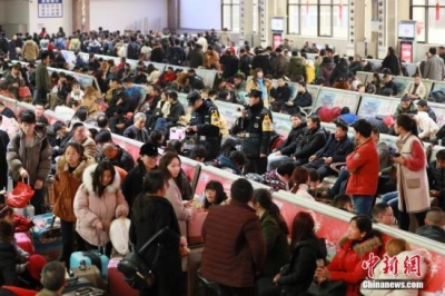中国春运进入尾声 客流量日趋平稳