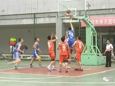 【快看】钟祥市承天篮球俱乐部2018联赛鸣锣开赛 