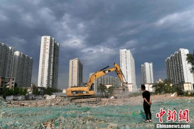 年中楼市观察：不同城市房价分化 调控增“新四限”