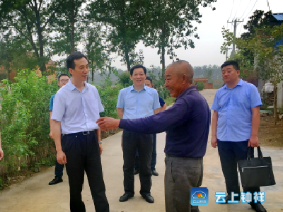 郭志泉丰乐调研脱贫攻坚工作