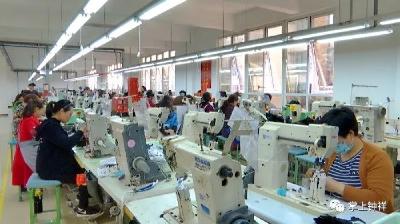 钟祥市：扶贫车间就近就业 脱贫致富不等不靠