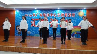 如何通过一场演出看一个培训机构的专业度 