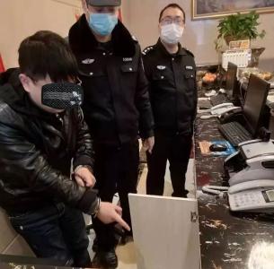趁疫情店铺停业，荆门26岁男子凌晨出来偷东西！结果… 