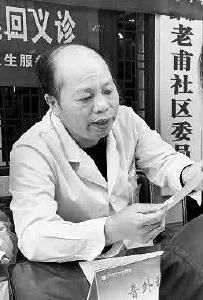 又一位医生殉职！确诊前正在值24小时班 