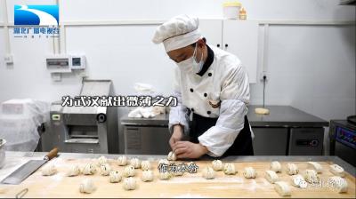 “暖心食堂”从白天开到深夜，只为给下班后的他们一个“幸福时刻” 