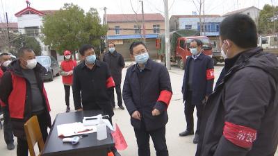 何平督办检查市“四大家”领导包联社区疫情防控工作