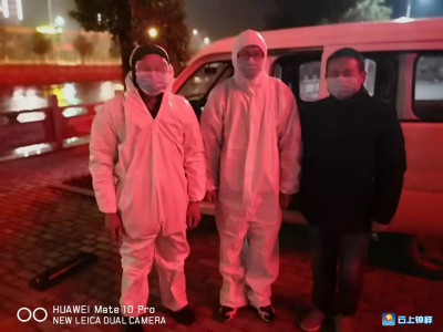 赞！接送疑似病人车坏路上，汽修店老板半夜驱车几十里免费修好！