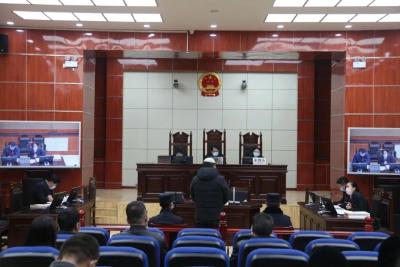全国首例！1人隐瞒病情900人隔离，判了 
