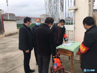 保障疫情期间民生所需，钟祥郢中街道卫国粮油公司复工复产