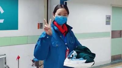 重庆援汉美女医生给武汉写了一封情书