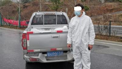 为躲避抓拍，荆门一男子竟用口罩遮挡车牌后上路！罚！ 