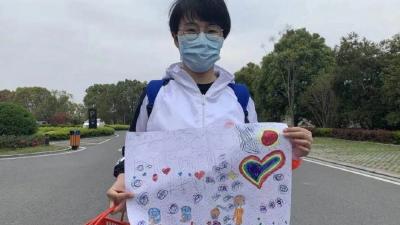 痛！张静静走了 