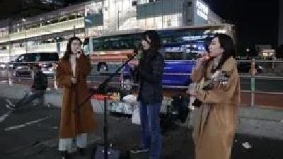 日本女孩翻唱中国抗疫歌曲，暖了！ 
