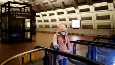 美国确诊超21万，全球超90万！世卫组织下了个“可怕”的判断 