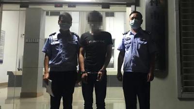 雷霆扫毒再添战果 钟祥警方抓获4名吸毒人员