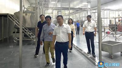 湖北康沁药业股份有限公司参观考察钟祥投资环境
