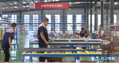 钟祥：有呼必应“店小二”  铺就企业创新发展路