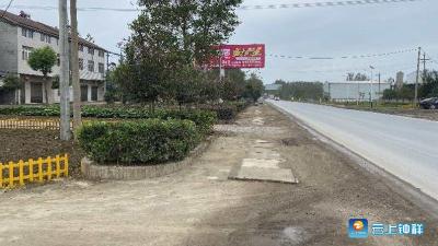 文集镇：环境整治再发力 装扮一新迎国庆