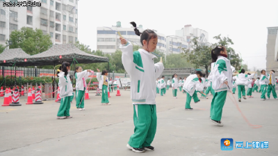 钟祥市实验小学：创新室内操  课间也精彩