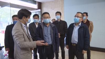 何平  周军调研督办疫情防控和公共卫生体系补短板项目建设