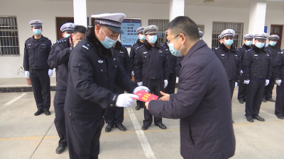 何平走访慰问一线干部职工 送去新春祝福
