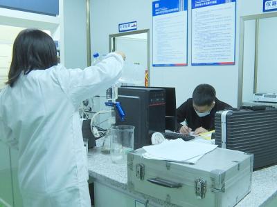 钟祥市市场监管局开启线上线下服务零距离助力企业发展