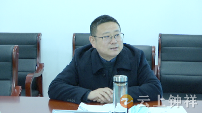 何平在市群众信访接待服务中心公开接待群众来访