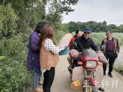 双河镇强化宣传  扩大电子社保卡使用人群覆盖面