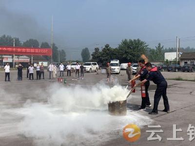 钟祥市港航海事局开展水上安全应急综合演练