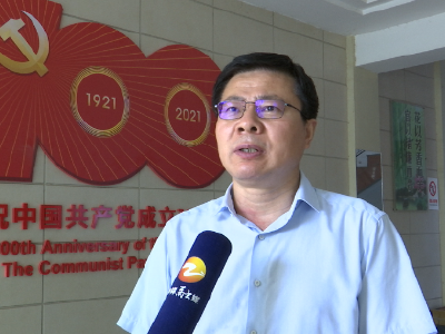 安全生产专委会主任访谈——钟祥市教育局局长  郑万国