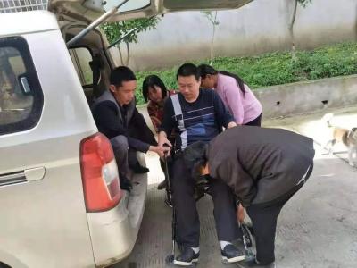 “只要你能享受更多的福利，这点辛苦算什么”