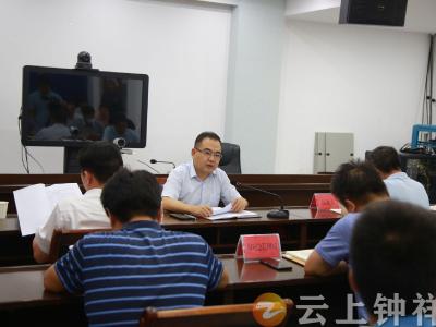 周军强调 严阵以待 积极应对第四轮洪峰 守护钟祥平安