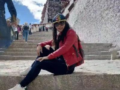 钟祥市朗诵协会会员 郑艳美 朗诵 《我喜欢出发》|| 作者：汪国真