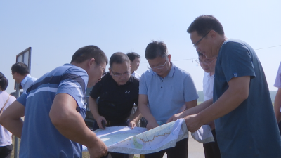 李涛在钟祥检查指导汉江防汛工作