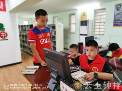 钟祥市开展“小小图书管理员”志愿服务活动