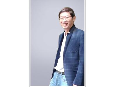 打工作家邹小帆：生活再难 写作是光