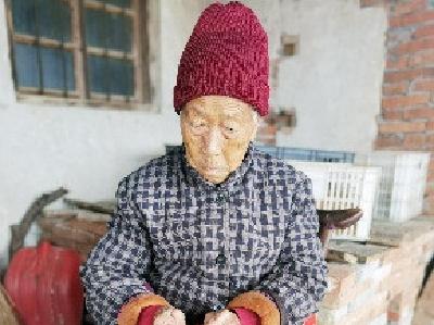 走进钟祥市长寿镇 感受长寿之乡魅力 百岁老人能穿针缝衣生活自理
