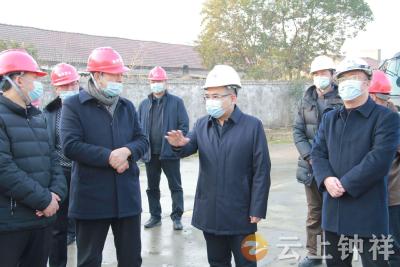 周军检查元旦期间疫情防控 安全生产 企业运营和节日保供