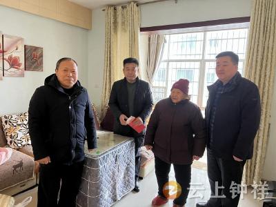 蔡金华走访慰问烈士家属、退役军人