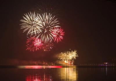 @钟祥人 元宵焰火晚会来了！就在农历正月十五精彩呈现！来看这场晚会有多美！ 