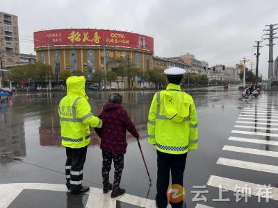 这一刻，绿灯也不“行”