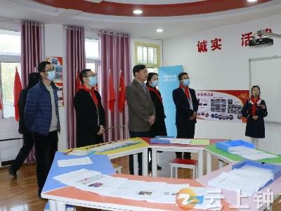 共青团荆门市委调研钟祥市共青团工作