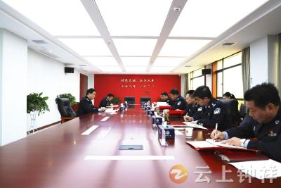 钟祥市公安局召开“破除‘官本位’、发展大突围”大讨论专题组织生活会