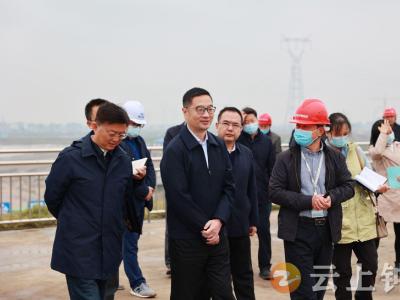 宁咏在钟祥调研水利在建工程和明显陵5A创建工作