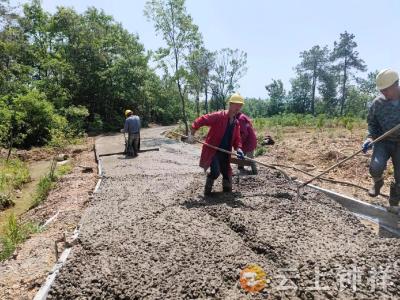 打通最后一公里  钟祥市张集镇泉水河村到组入户道路快速延伸