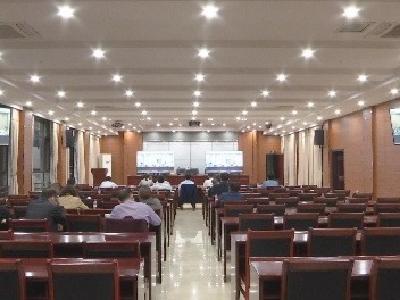 钟祥市组织收看荆门市疫情防控指挥部视频调度会