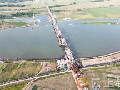 丰乐汉江公路大桥建设顺利  年底可具备通车条件