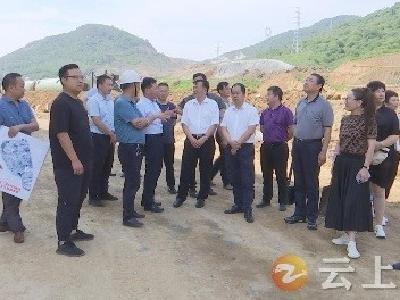江苏盐城大丰区民营企业商会来钟祥考察