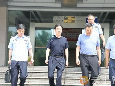 宋学军到磷矿镇开展“下基层察民情解民忧暖民心”实践活动